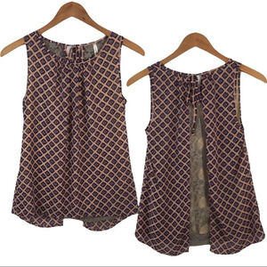 WS709 NWOT Peppermint Boutique Open Back Blouse S